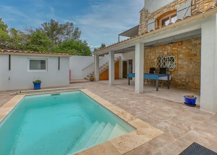 Location Avec Piscine & Parking Prive A Bandol